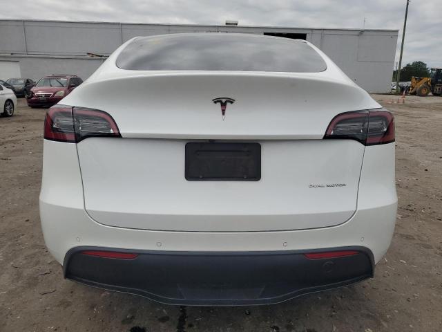  TESLA MODEL Y 2021 Білий