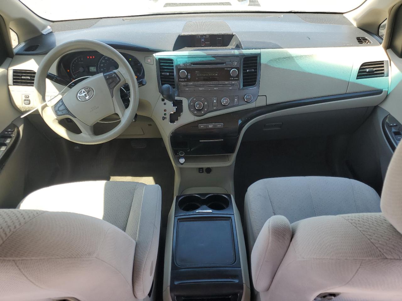 2012 Toyota Sienna Le VIN: 5TDKK3DC1CS243620 Lot: 56603945