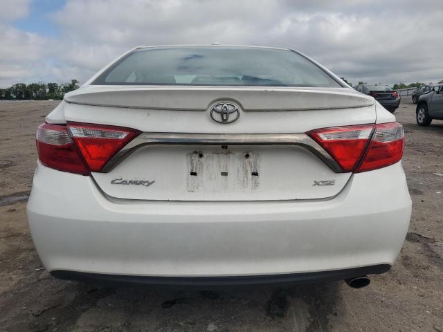  TOYOTA CAMRY 2015 Білий