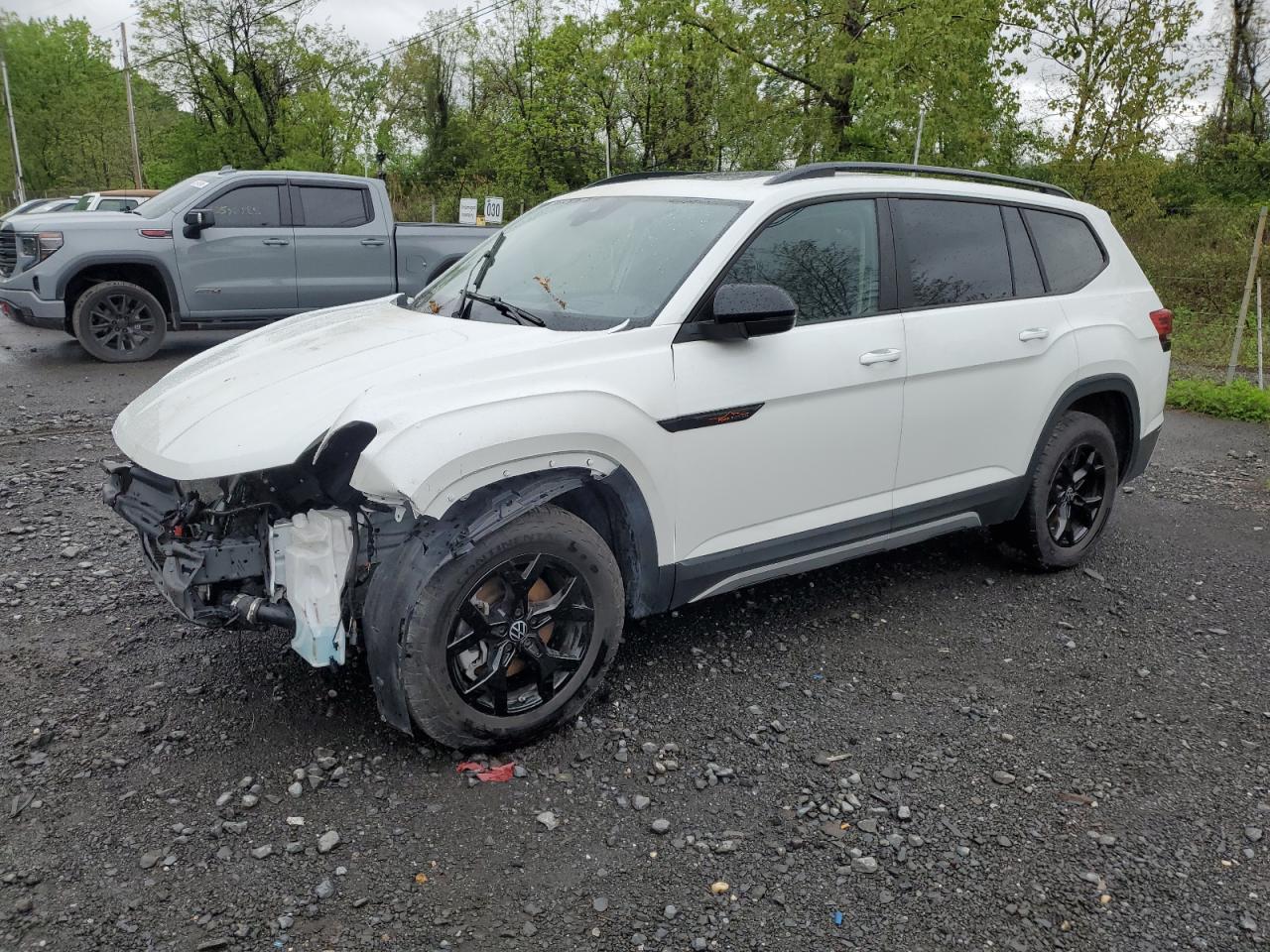 2024 Volkswagen Atlas Peak Edition Sel for Sale in Marlboro, NY - Front End