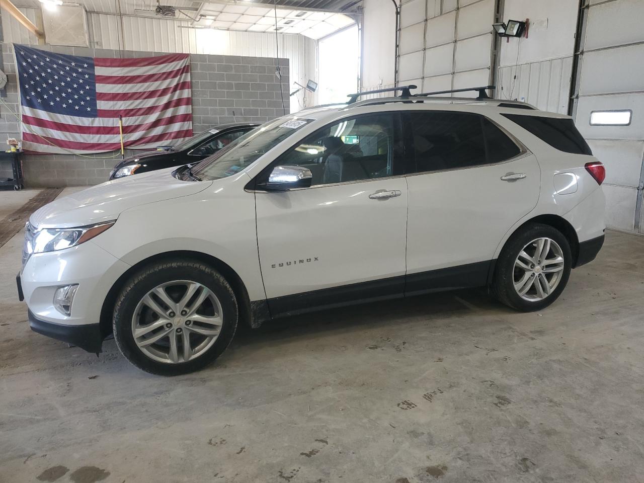Columbia, MO에서 판매 중인 2018 Chevrolet Equinox Premier - Side