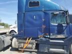 Dyer, IN에서 판매 중인 2005 Volvo Vnl Semi Truck - Side