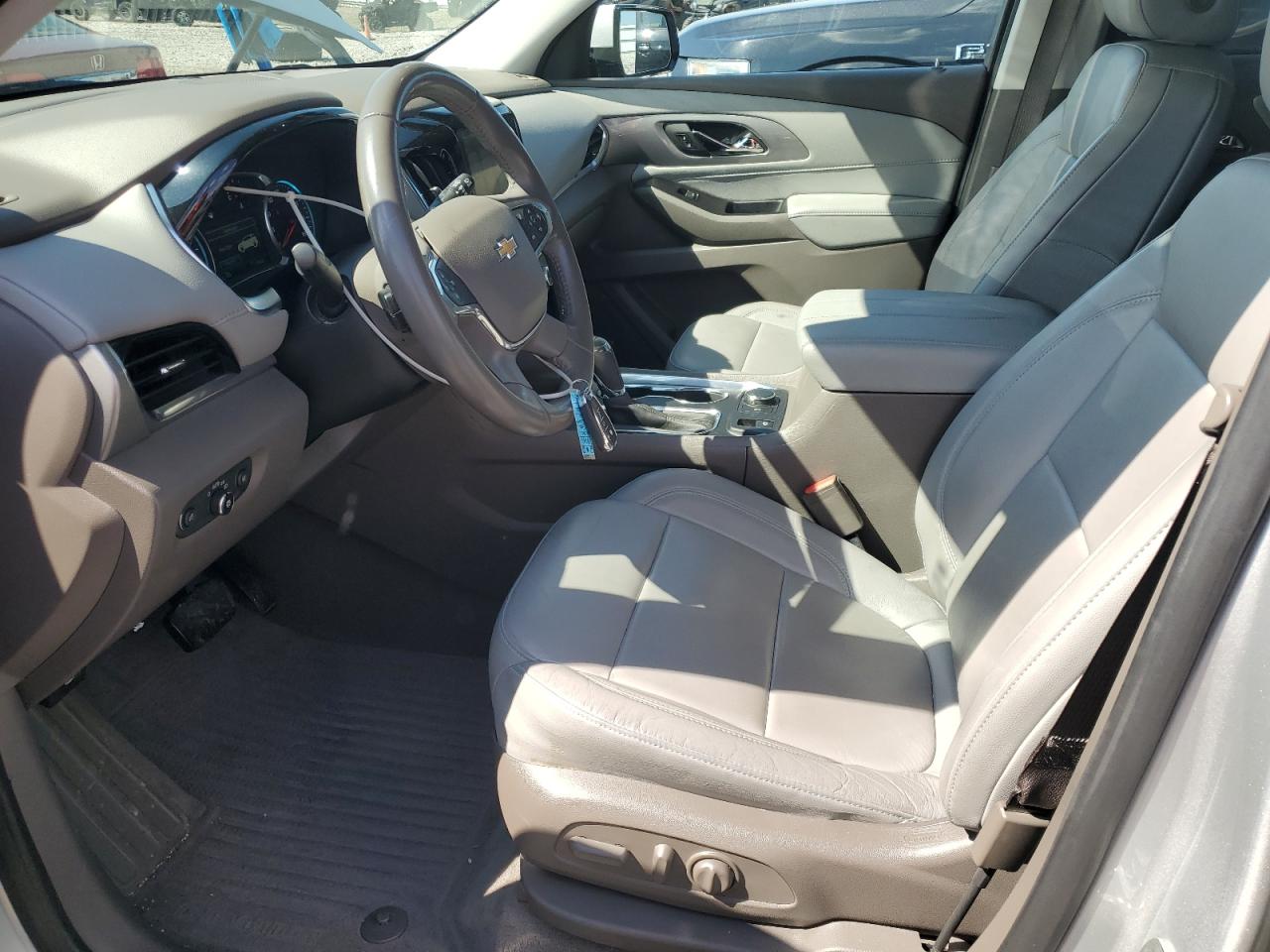 2019 Chevrolet Traverse Lt VIN: 1GNERHKW9KJ316982 Lot: 56433485