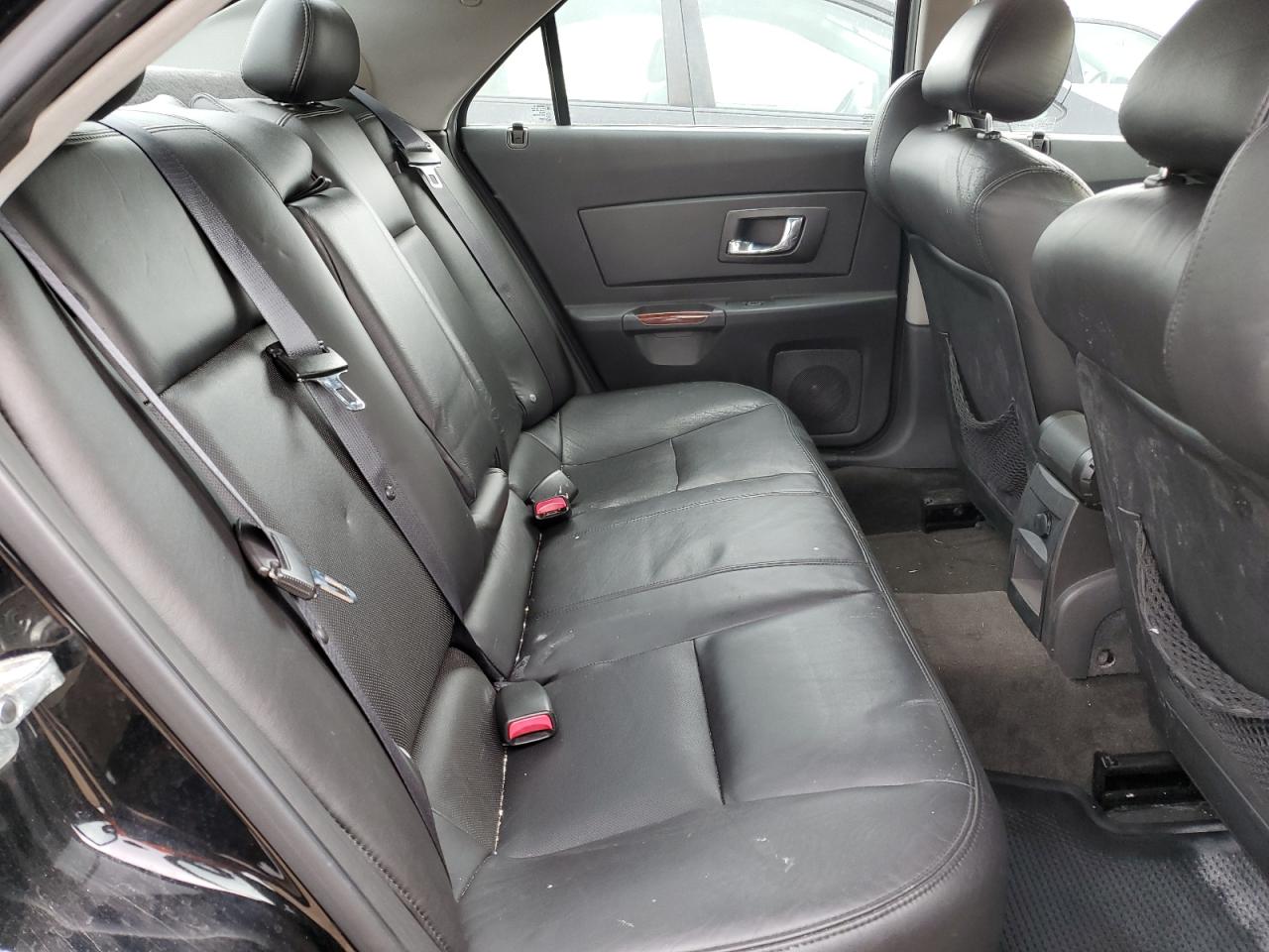 2007 Cadillac Cts Hi Feature V6 VIN: 1G6DP577370102676 Lot: 58573975