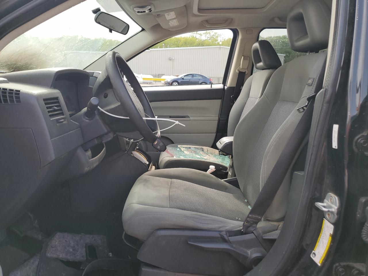 2007 Jeep Compass VIN: 1J8FF47W57D122665 Lot: 56545665