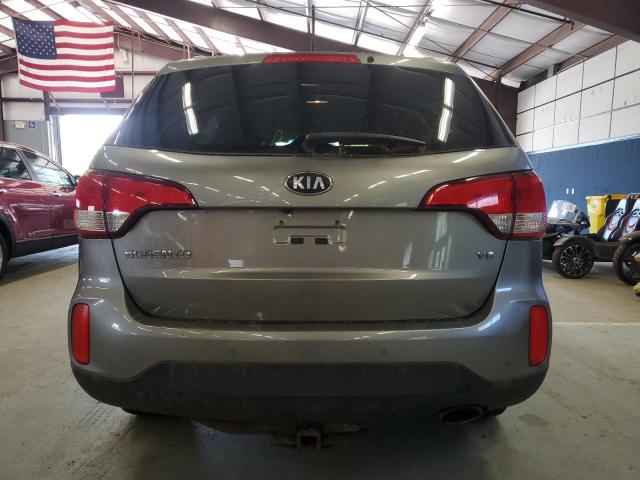  KIA SORENTO 2015 Szary
