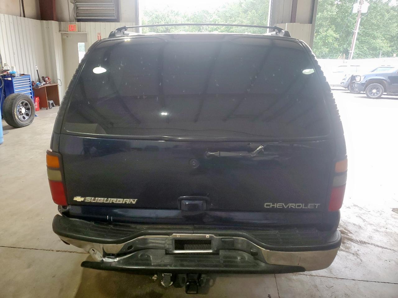 2005 Chevrolet Suburban C1500 VIN: 3GNEC16Z45G181056 Lot: 56736275