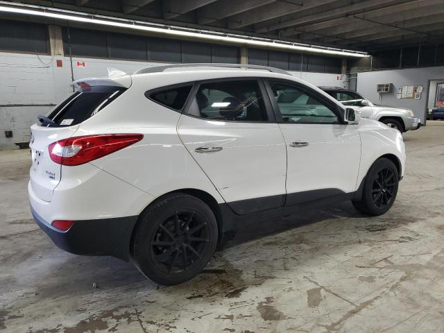  HYUNDAI TUCSON 2015 Biały