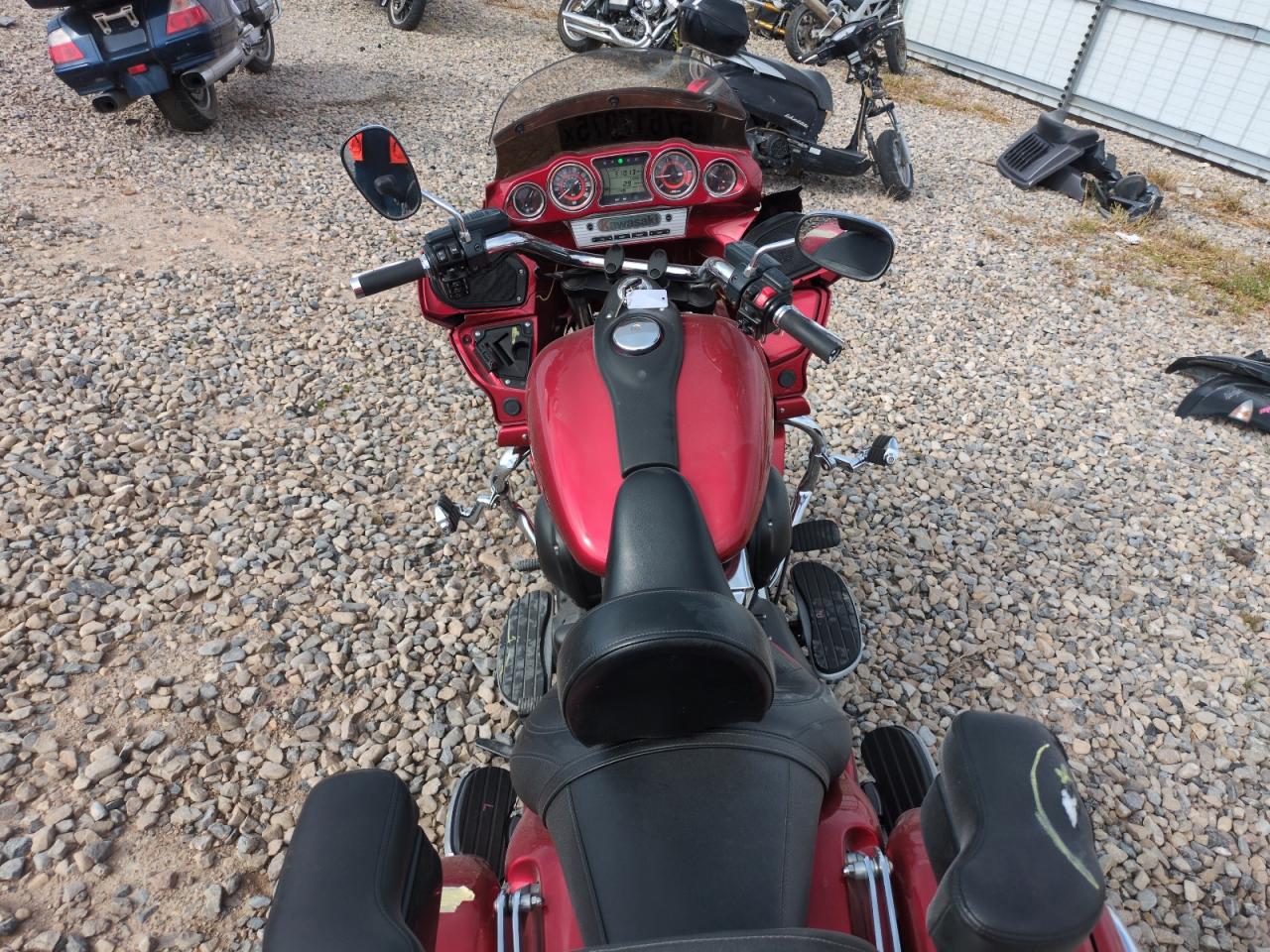 2011 Kawasaki Vn1700 J VIN: JKBVNRJ14BA001111 Lot: 57617975