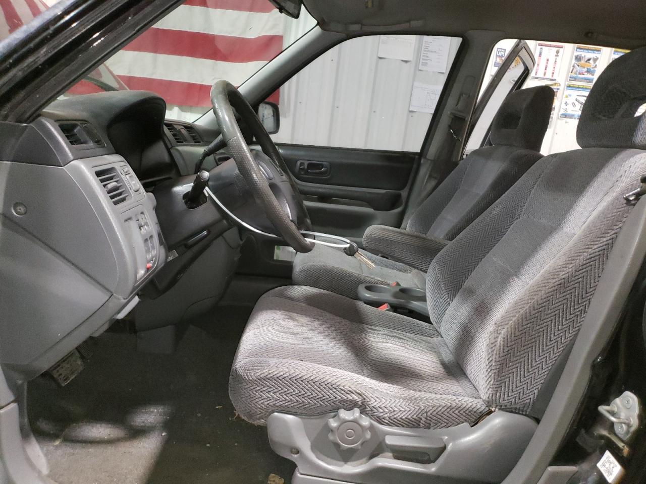 1997 Honda Cr-V Lx VIN: JHLRD1855VC050726 Lot: 55533625