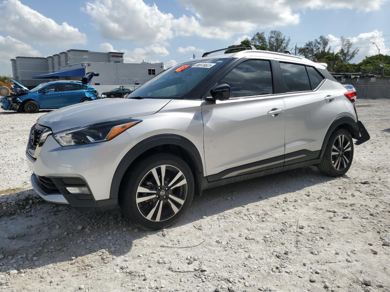 2020 Nissan Kicks Sr for Sale in Opa Locka, FL - Side