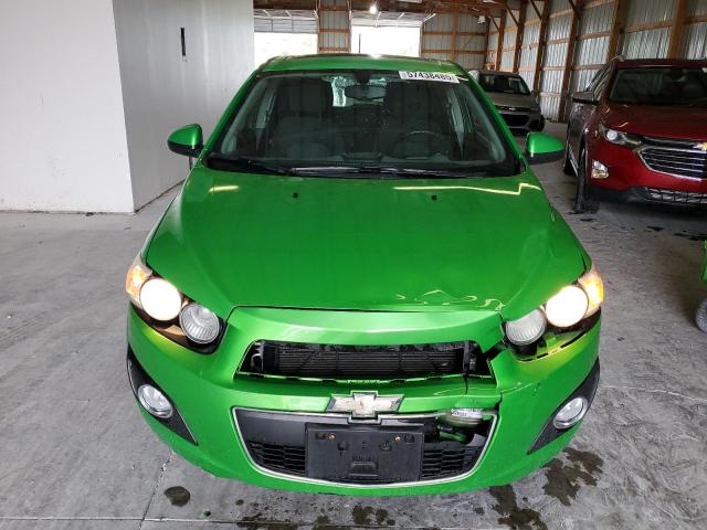 Хэтчбеки CHEVROLET SONIC 2015 Зеленый