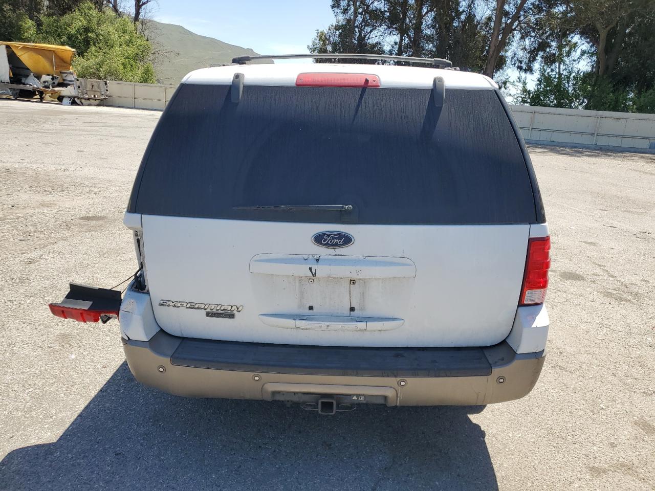 2004 Ford Expedition Eddie Bauer VIN: 1FMPU17L44LB29268 Lot: 57126615