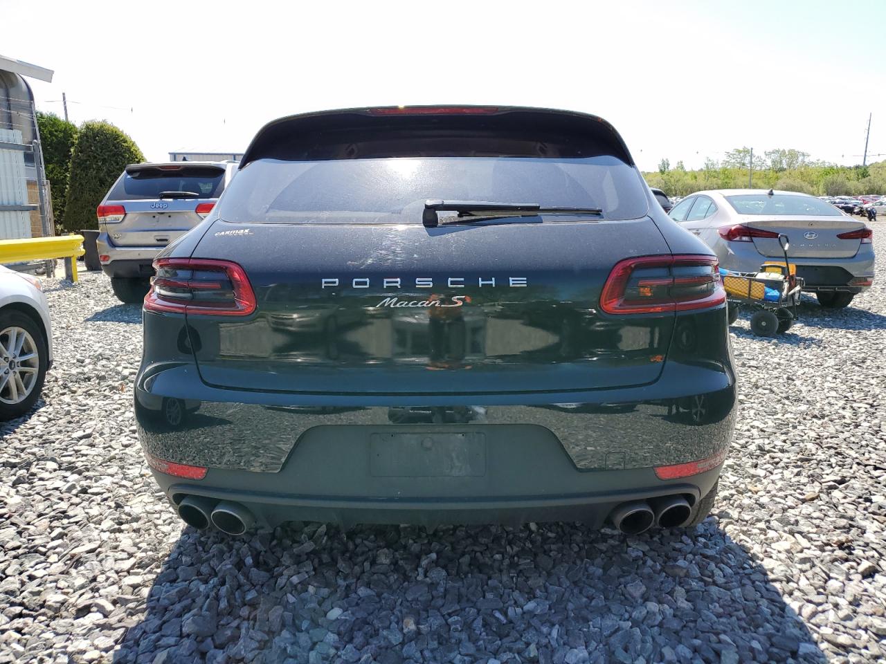 2015 Porsche Macan S VIN: WP1AB2A51FLB58339 Lot: 56342755
