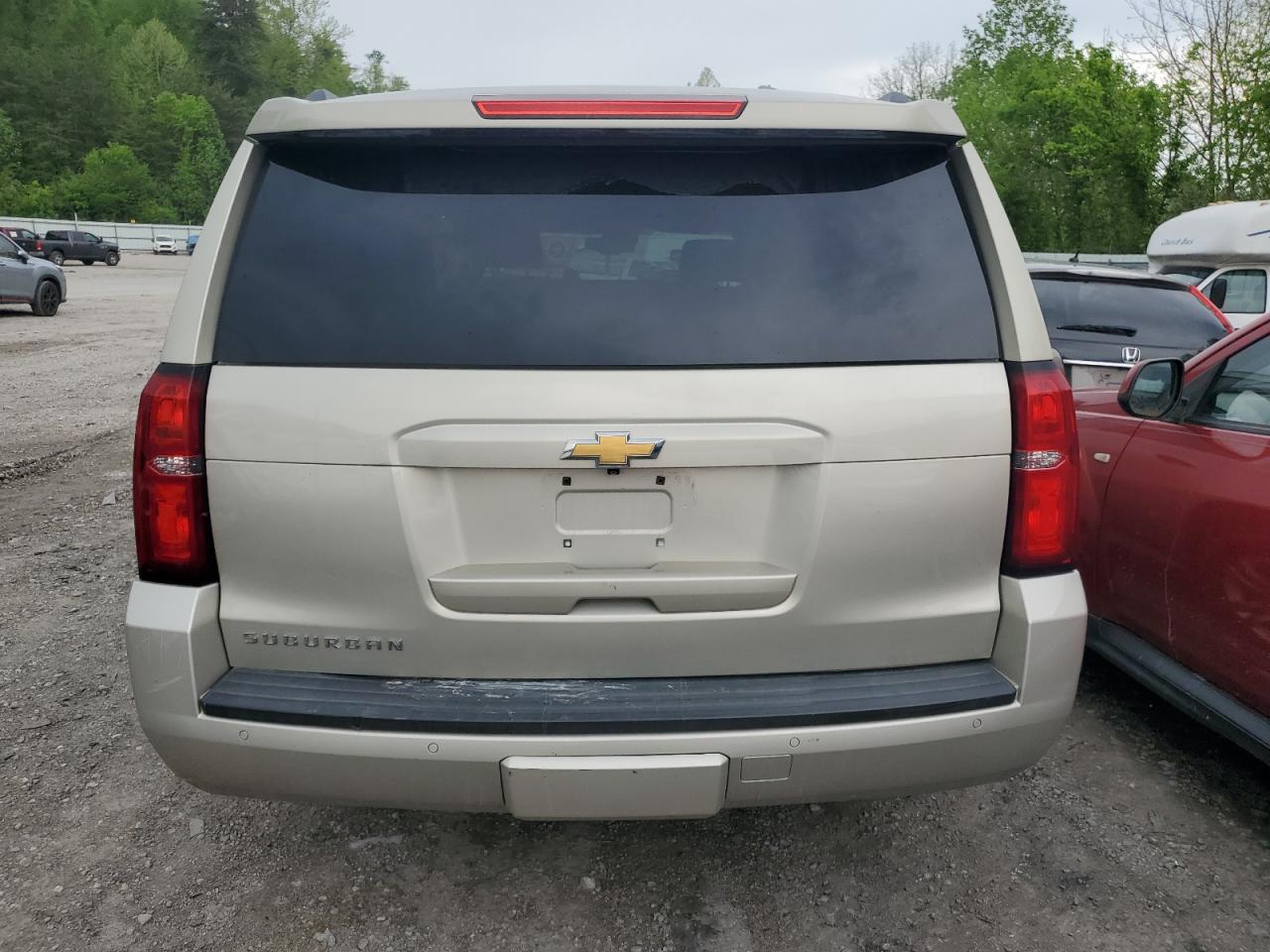 2015 Chevrolet Suburban K1500 Lt VIN: 1GNSKJKC1FR126427 Lot: 54482005
