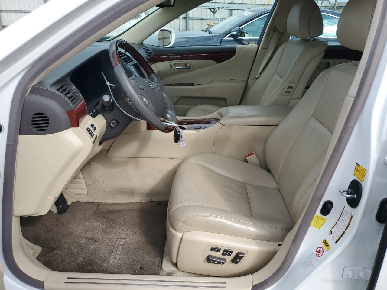 2011 Lexus Ls 460 VIN: JTHBL5EFXB5105949 Lot: 57102795
