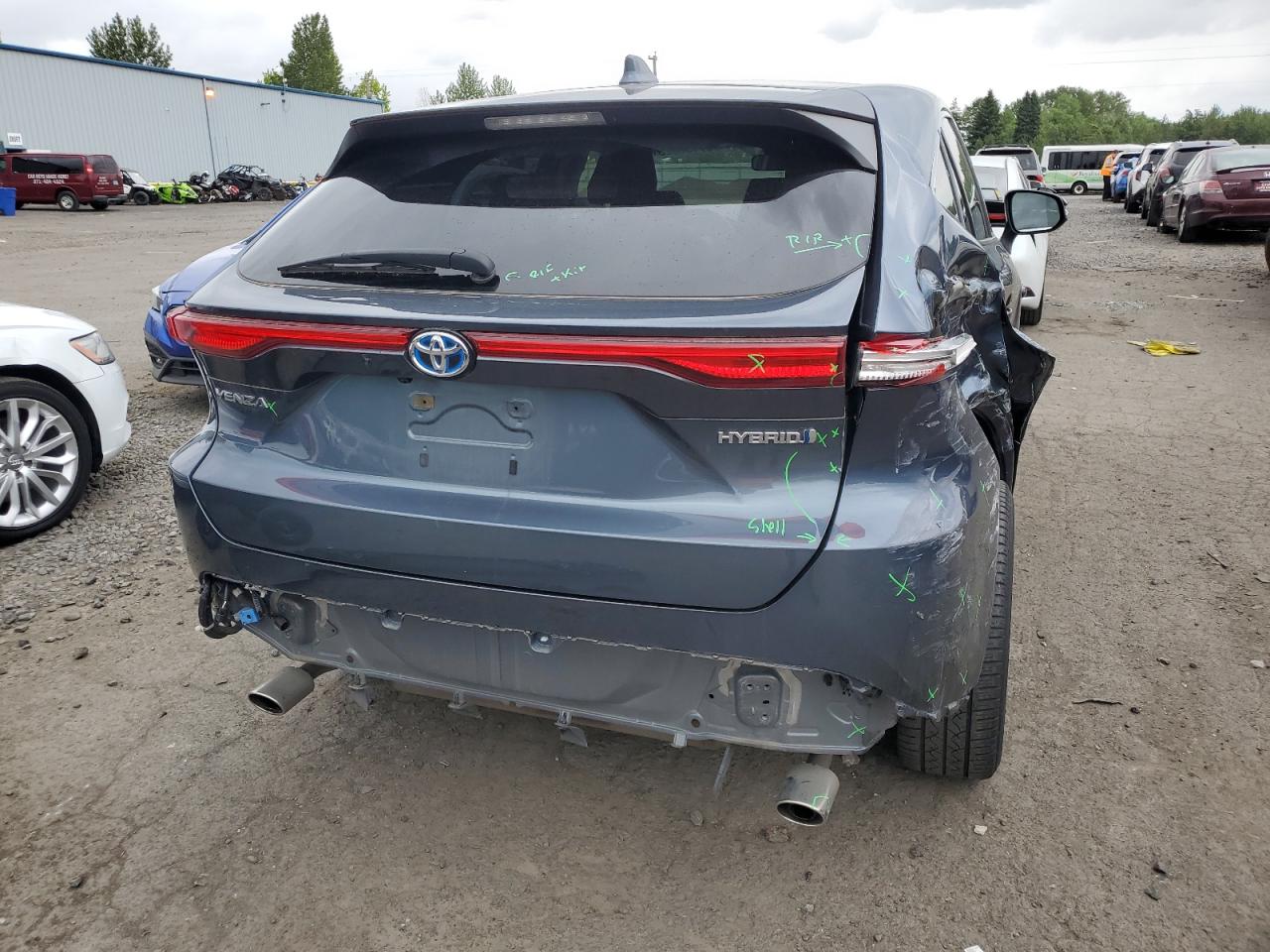 2022 Toyota Venza Le VIN: JTEAAAAH4NJ105780 Lot: 57136825