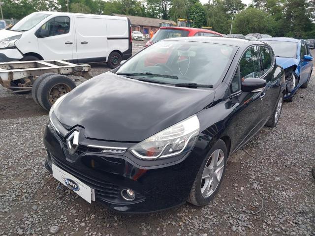 RENAULT CLIO D-QUE 2014