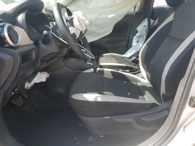  NISSAN VERSA 2021 Silver