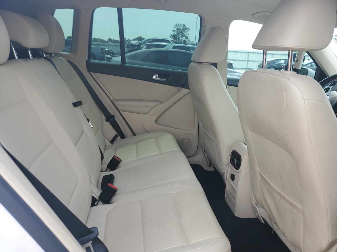 2017 Volkswagen Tiguan S VIN: WVGAV7AX7HK017676 Lot: 58487455