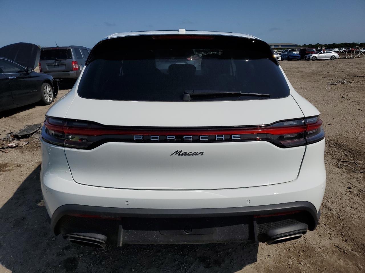 2025 Porsche Macan Base VIN: WP1AA2A50SLB06312 Lot: 56233195