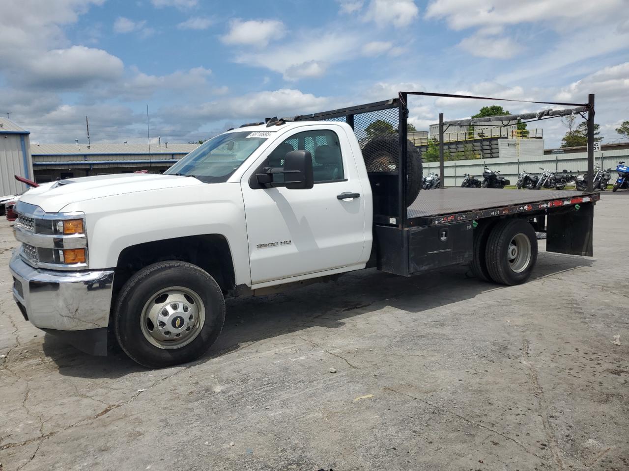 2019 Chevrolet Silverado C3500 for Sale in Tulsa, OK - Minor Dent/Scratches
