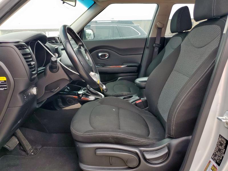  KIA SOUL 2018 Сріблястий