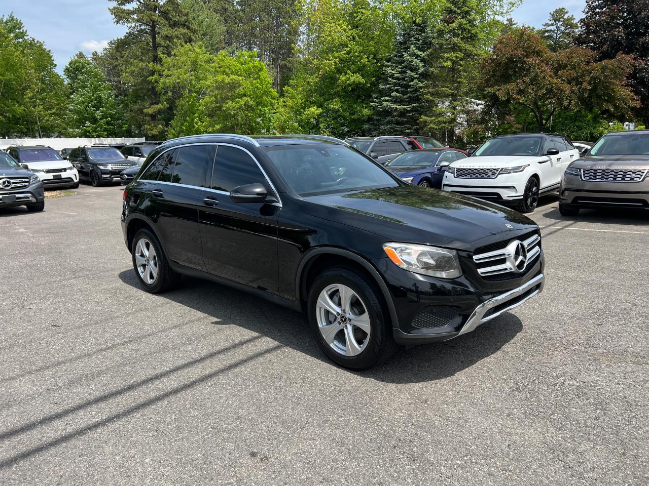 2017 Mercedes-Benz Glc 300 for Sale in North Billerica, MA - Minor Dent/Scratches
