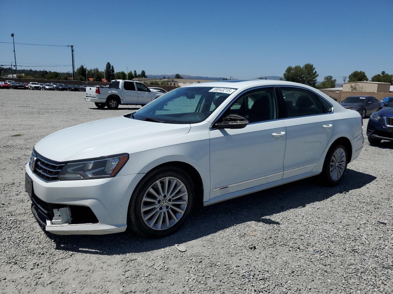 2017 Volkswagen Passat Se for Sale in Mentone, CA - Front End