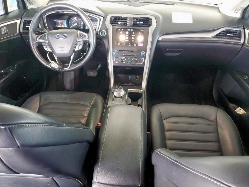 Седани FORD FUSION 2017 Білий