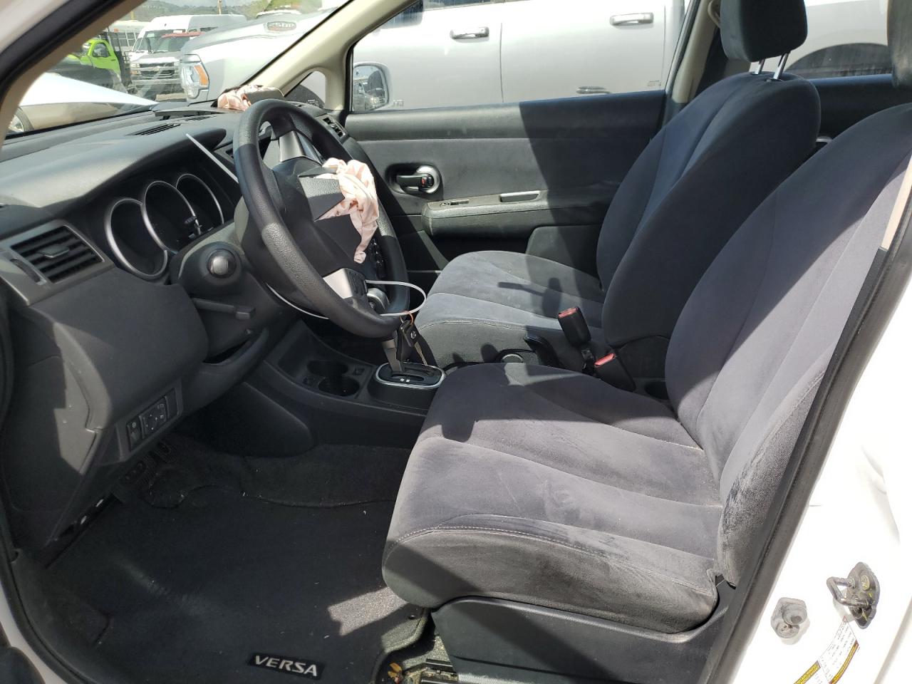 2009 Nissan Versa S VIN: 3N1BC13E49L444143 Lot: 55657235