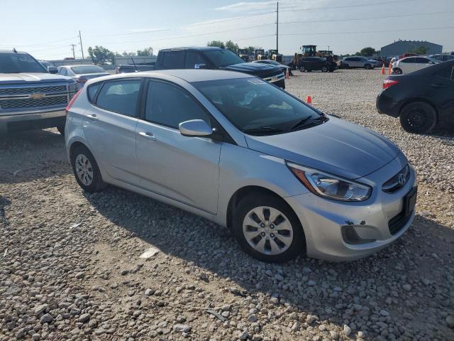  HYUNDAI ACCENT 2017 Серебристый