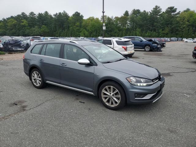  VOLKSWAGEN GOLF 2018 Серый
