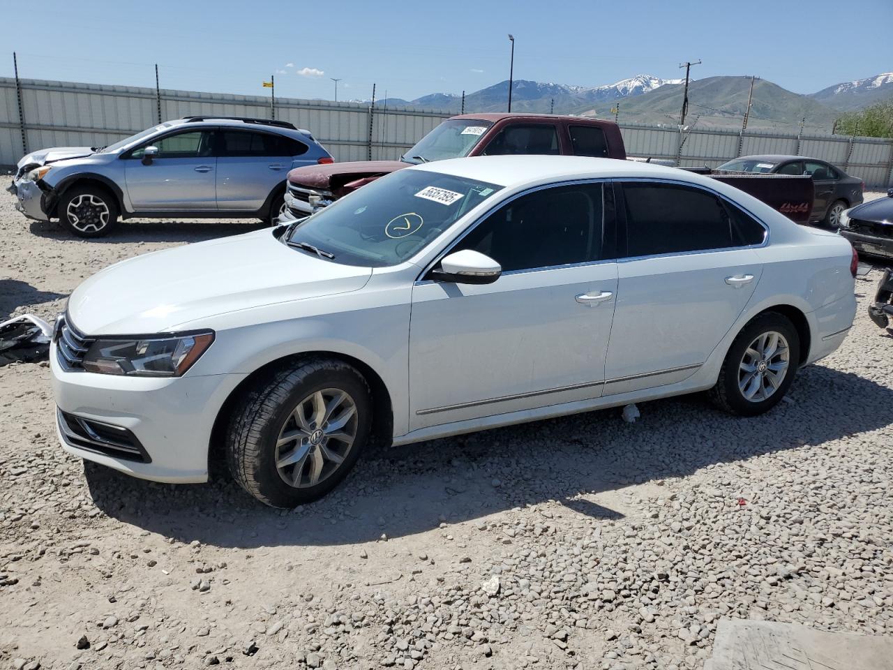 2017 Volkswagen Passat S na sprzedaż w Magna, UT - Side