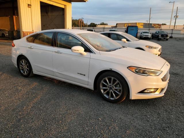 Седаны FORD FUSION 2017 Белый