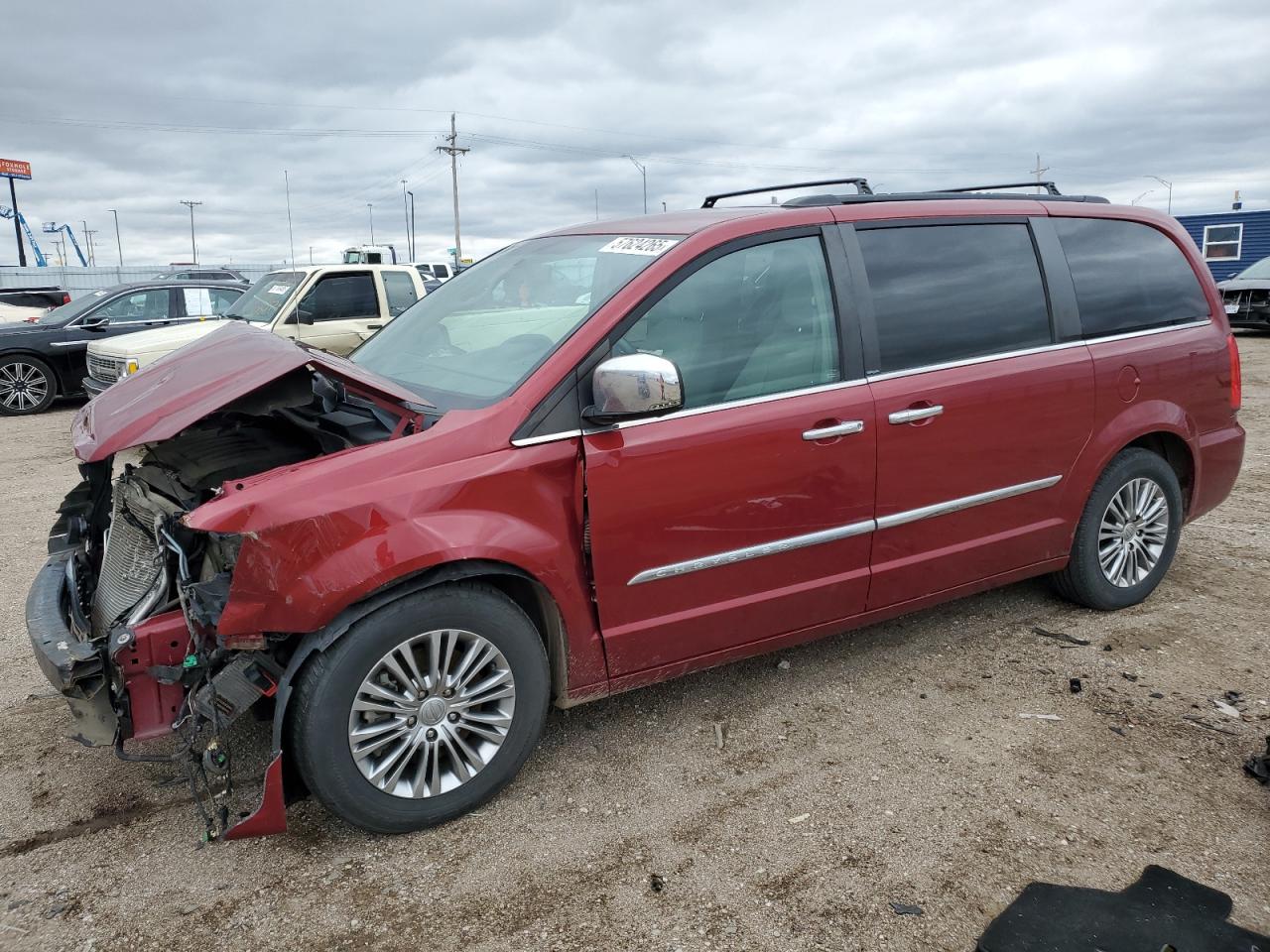 2013 Chrysler Town & Country Touring L