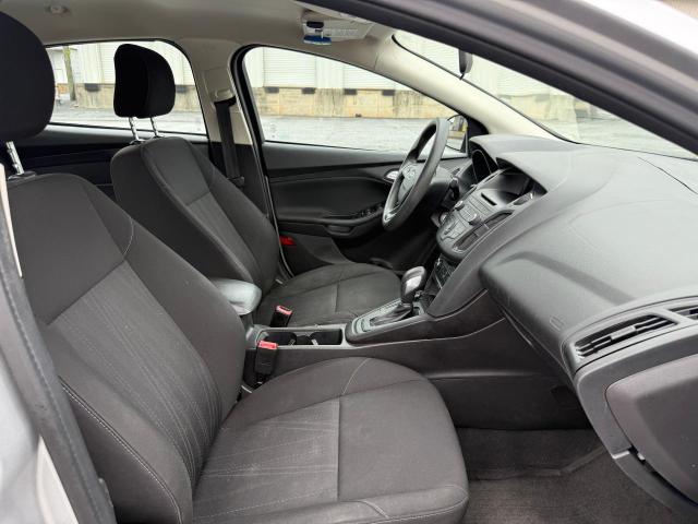  FORD FOCUS 2017 Szary
