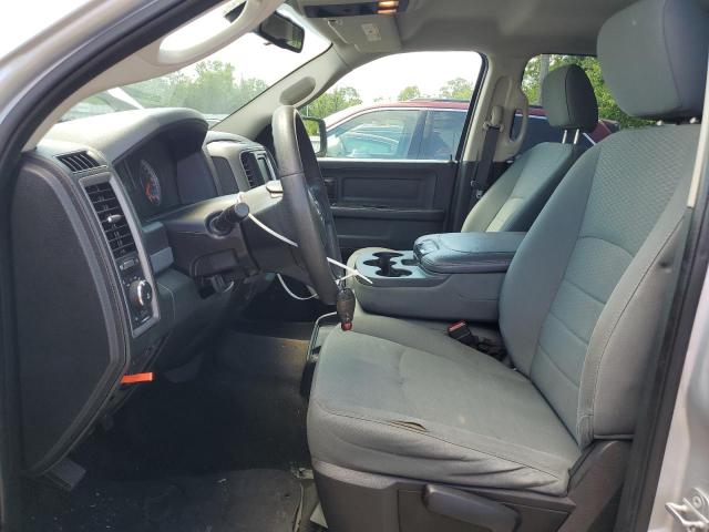 Пікапи RAM 1500 2016 Сріблястий