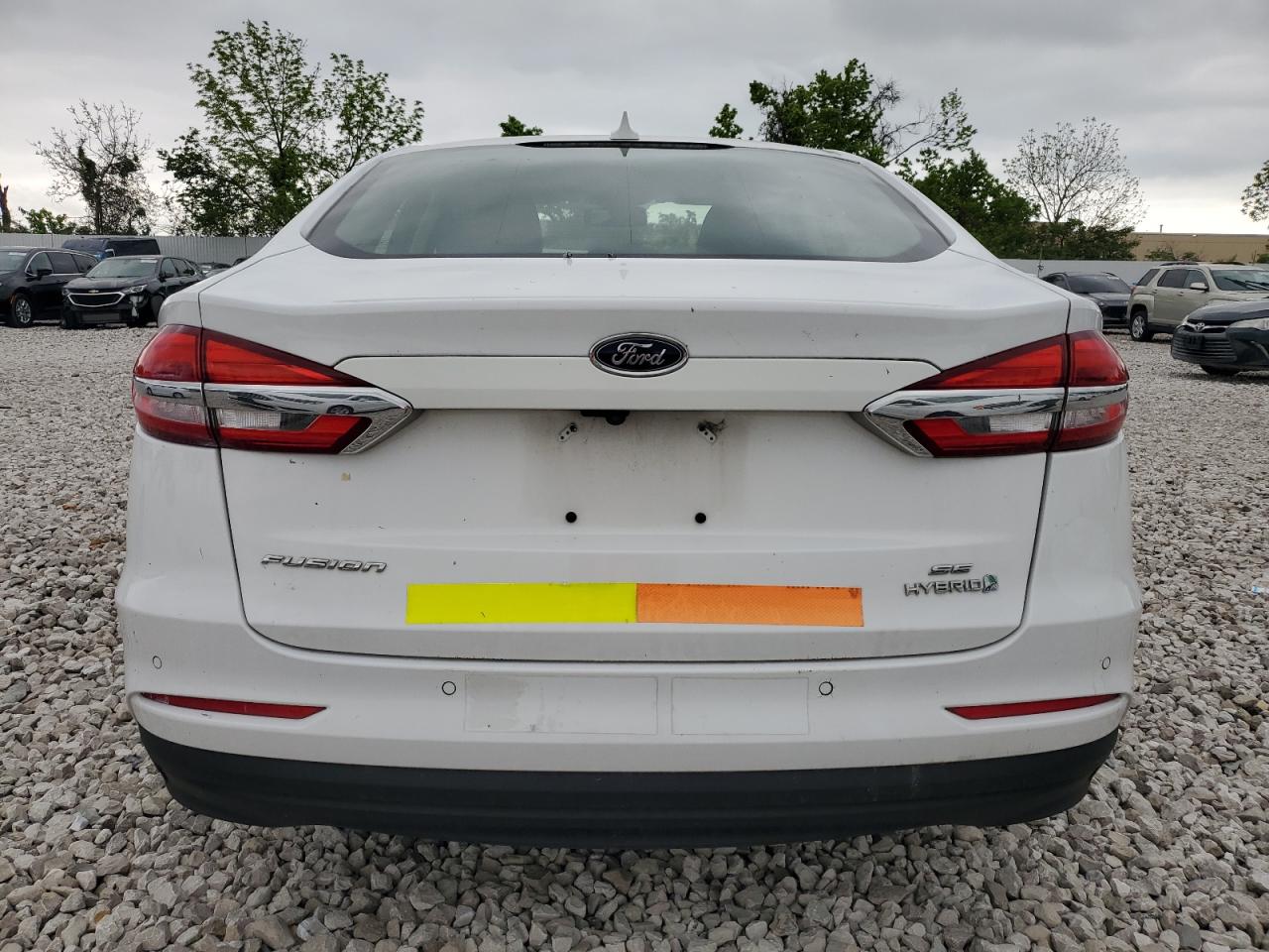 2019 Ford Fusion Se VIN: 3FA6P0LU9KR124877 Lot: 54027285