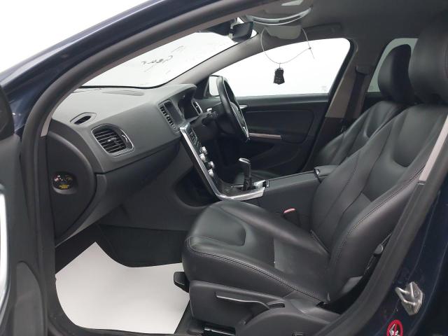 2014 VOLVO V60 SE LUX