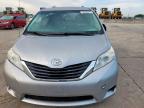2012 Toyota Sienna Le zu verkaufen in Grand Prairie, TX - Front End