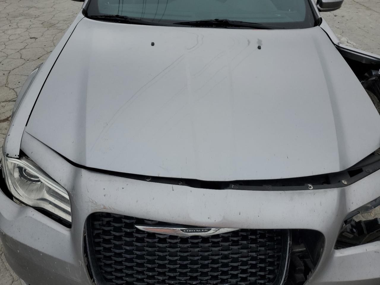 2017 Chrysler 300 S VIN: 2C3CCAGG1HH605671 Lot: 56936185