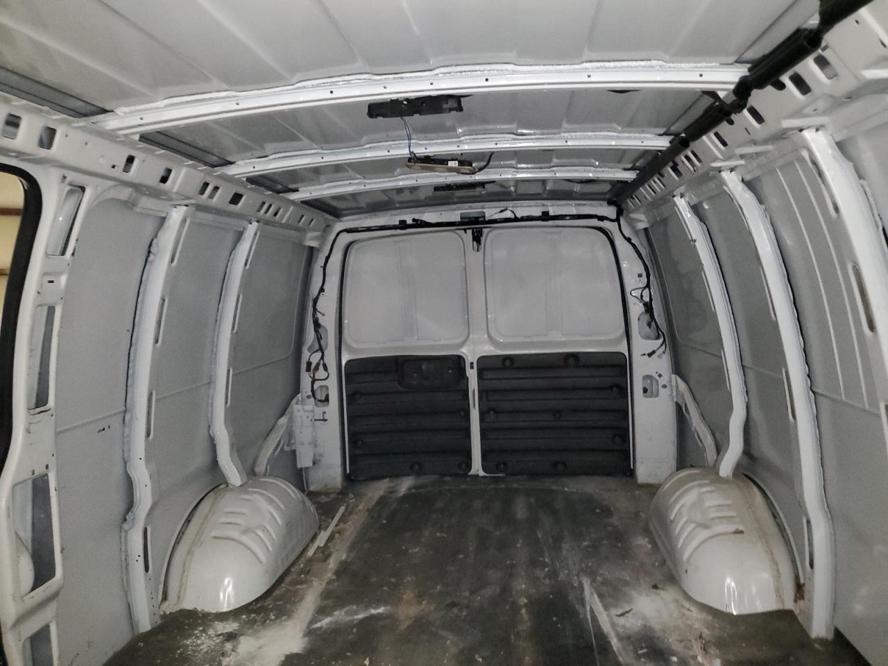 2020 Chevrolet Express G2500 VIN: 1GCWGBFG1L1169626 Lot: 66979455