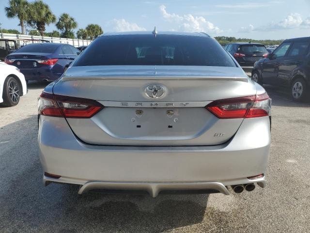  TOYOTA CAMRY 2022 Silver