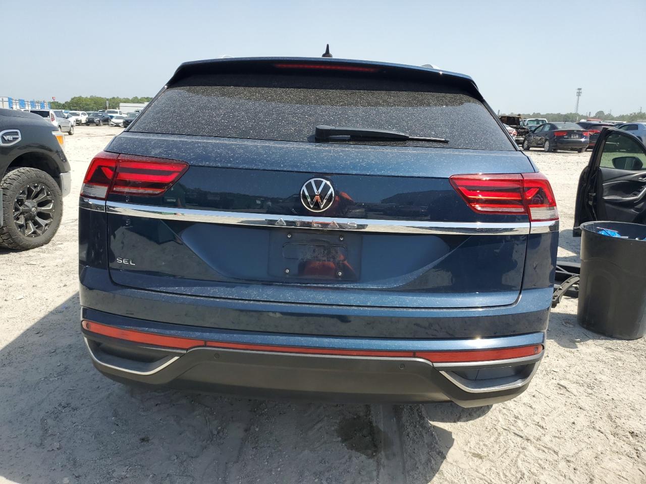 2020 Volkswagen Atlas Cross Sport Sel VIN: 1V2EC2CA5LC211936 Lot: 56988615
