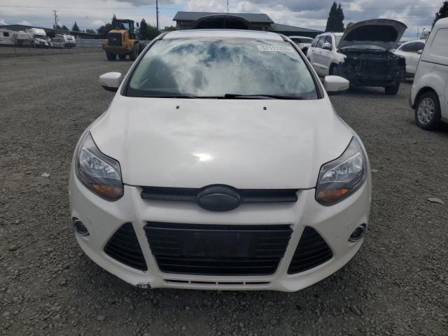  FORD FOCUS 2013 Белый