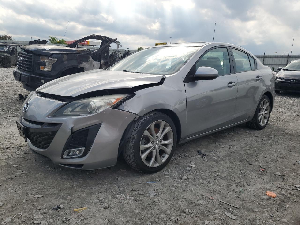 2011 Mazda 3 S VIN: JM1BL1W5XB1401576 Lot: 56746885