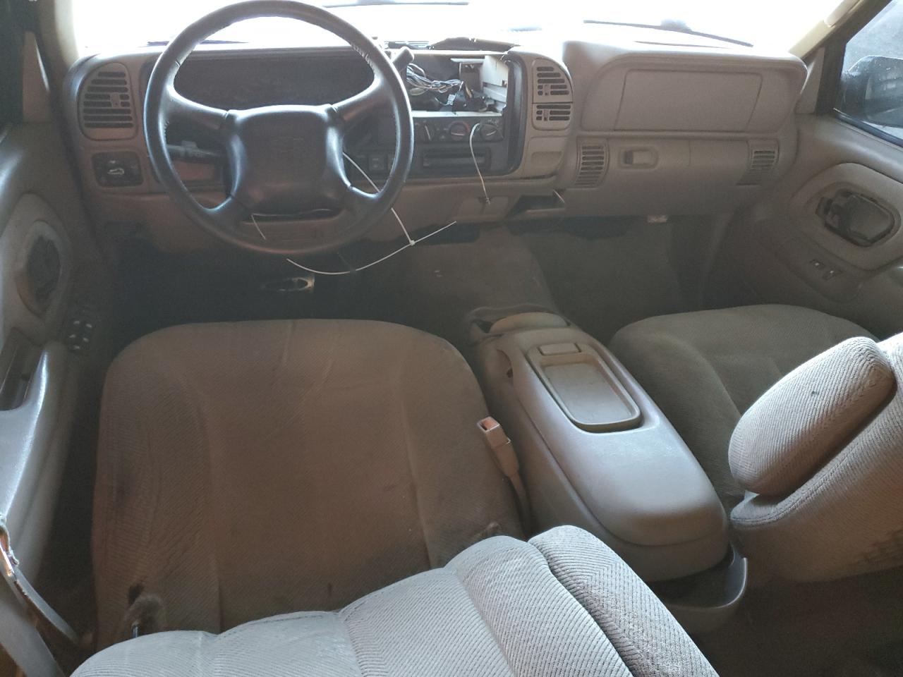 1999 Chevrolet Tahoe K1500 VIN: 1GNEK13R7XR103834 Lot: 56724045