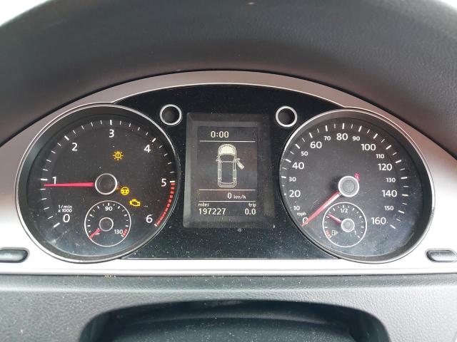 2011 VOLKSWAGEN PASSAT S B