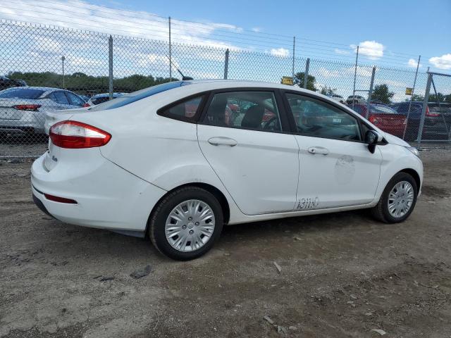 Седаны FORD FIESTA 2014 Белый